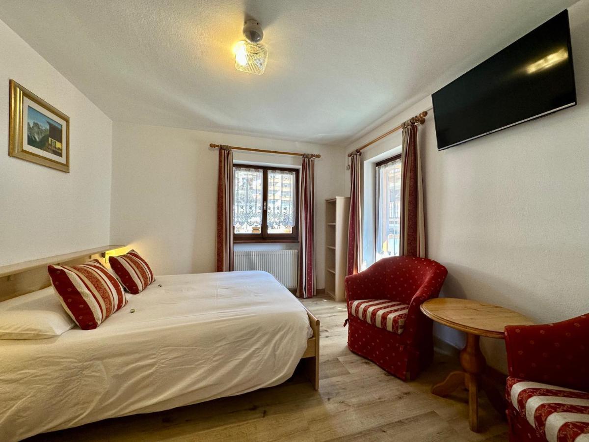 B&B Family Accommodation Canazei Bike Friendly Εξωτερικό φωτογραφία